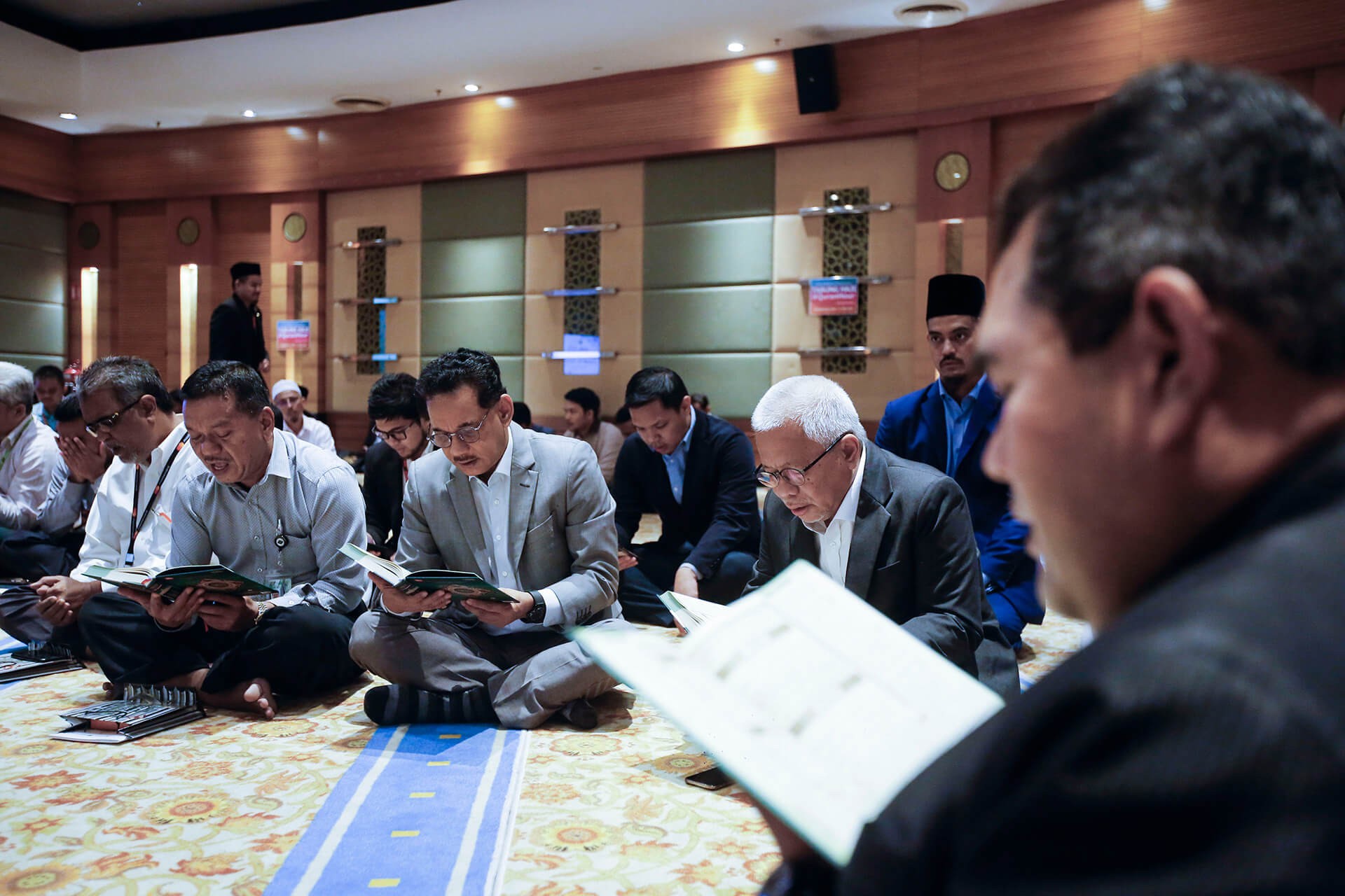 حلقة مزامير داود (إناث)